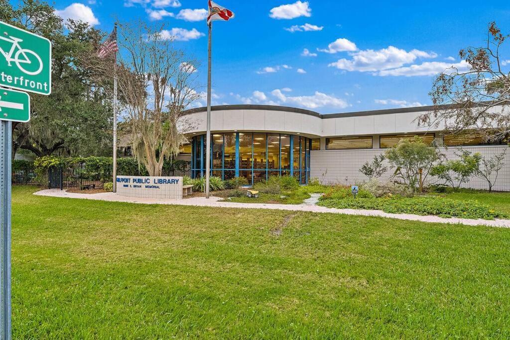 Quaint Gulfport Beach Bungalow St. Petersburg Exteriör bild
