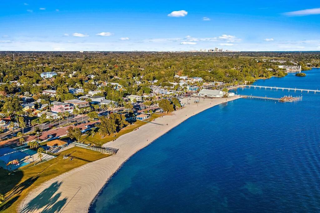 Quaint Gulfport Beach Bungalow St. Petersburg Exteriör bild